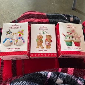 Hallmark keepsake bundle